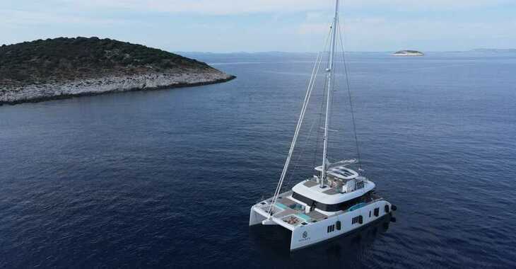 Rent a catamaran in Marina Frapa - Sunreef 60