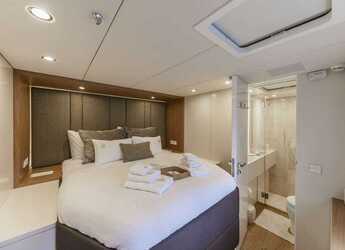 Alquilar catamarán en Marina Frapa - Sunreef 60