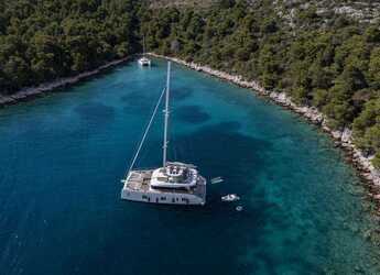 Alquilar catamarán en Marina Frapa - Sunreef 60