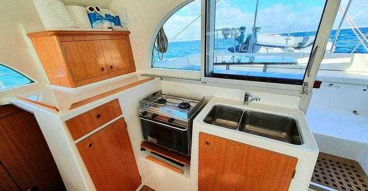 Rent a catamaran in Marina Cala D' Or - Lagoon 380