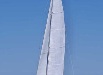 Rent a sailboat in Marina di Scarlino - Dufour 530