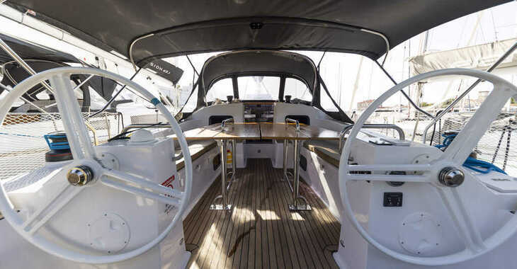 Rent a sailboat in Marina Tankerkomerc - Elan Impression 45.1 2022