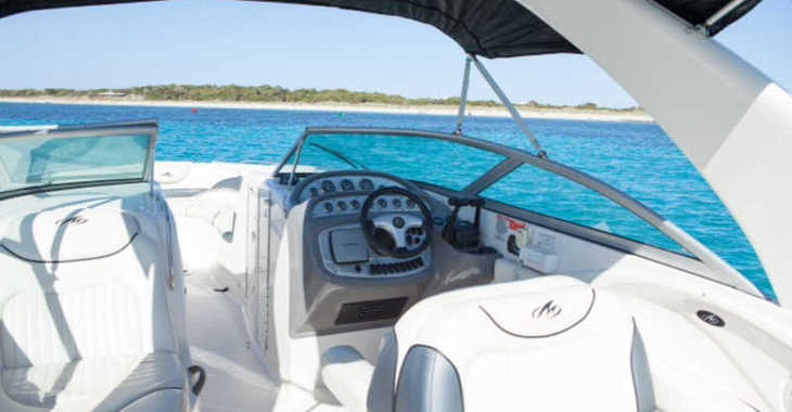 Rent a motorboat in Marina Ibiza - Monterey 298 SS