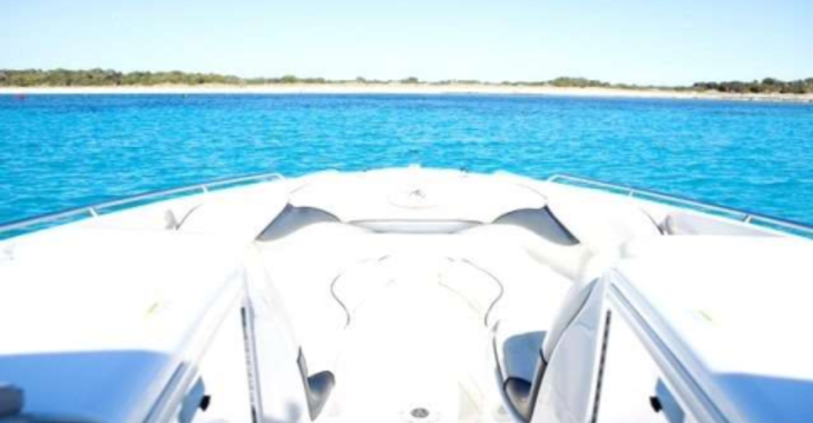 Chartern Sie motorboot in Marina Ibiza - Monterey 298 SS