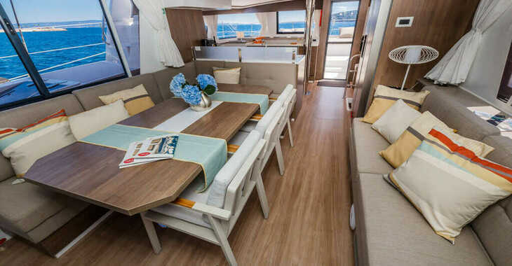 Rent a catamaran in Marina Kastela - Bali 4.6