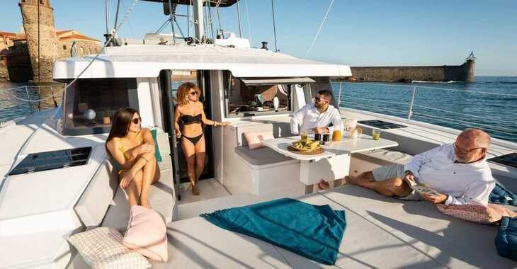 Rent a catamaran in Marina Kastela - Bali 4.6