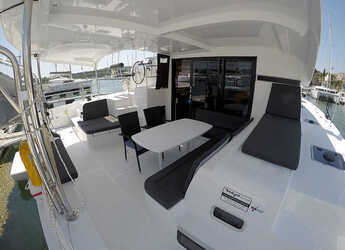 Alquilar catamarán en Marina Mandalina - Lagoon 42