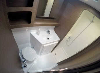 Alquilar catamarán en Marina Mandalina - Lagoon 42