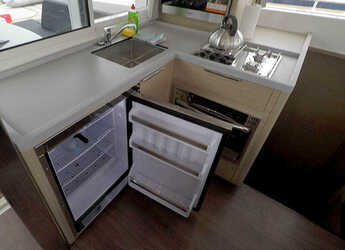 Alquilar catamarán en Marina Mandalina - Lagoon 40