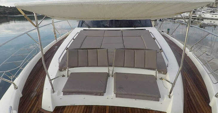 Rent a yacht in Marina Mandalina - Prestige 620 S