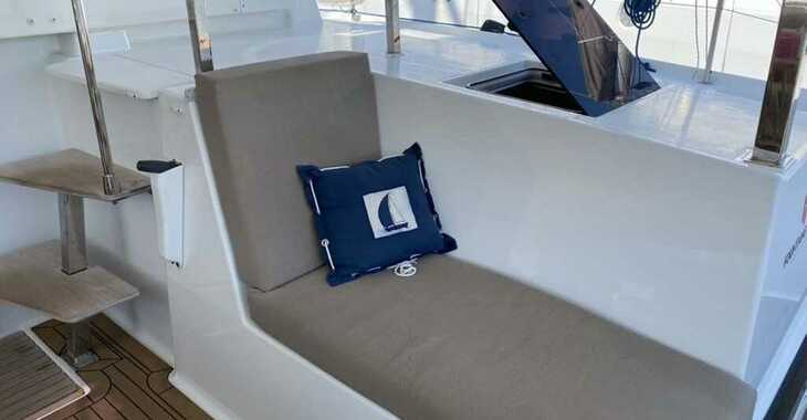 Rent a catamaran in Veruda - Fountaine Pajot Lucia 40 - 3 cab.