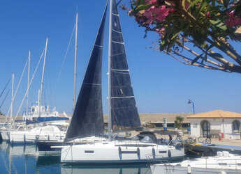 Chartern Sie segelboot in Porto di Tropea - Sun Odyssey 410 - 3 cab.