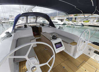 Rent a sailboat in Marina Kastela - Bavaria Cruiser 46 - 4 cab.