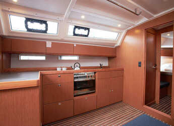 Rent a sailboat in Marina Kastela - Bavaria Cruiser 46 - 4 cab.
