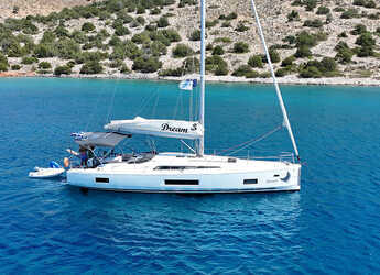 Rent a sailboat in Alimos Marina - Oceanis 46.1