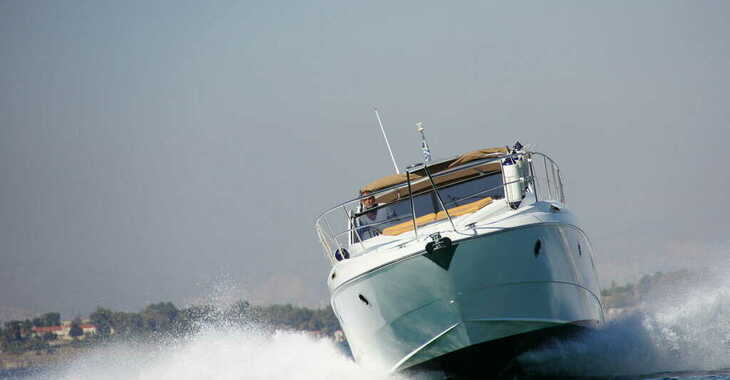 Chartern Sie yacht in Port Zakinthos - Monte Carlo 37 Open