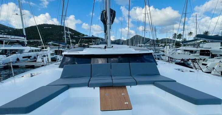 Rent a catamaran in Nanny Cay - Fountaine Pajot Aura 51