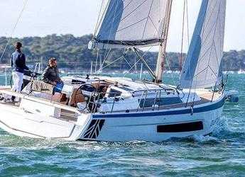 Rent a sailboat in Frenchtown Marina - Dufour 37 - 3 cab.