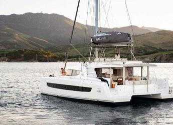 Rent a catamaran in Maya Cove, Hodges Creek Marina - Bali 4.8 - 5 + 1 cab