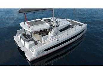 Rent a catamaran in Marina dell'Isola  - Bali 4.2