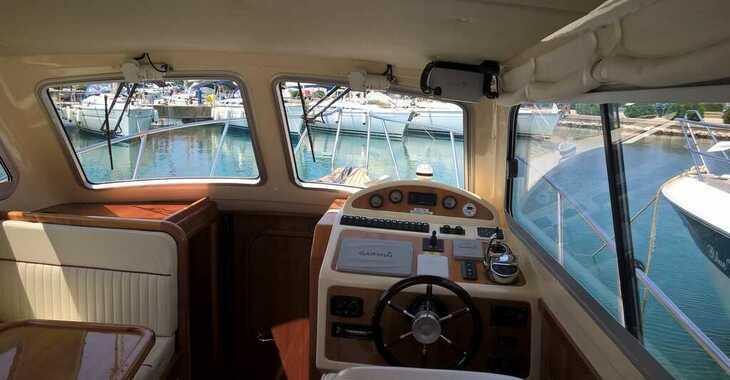 Chartern Sie motorboot in ACI Jezera - Damor 980 Fjera