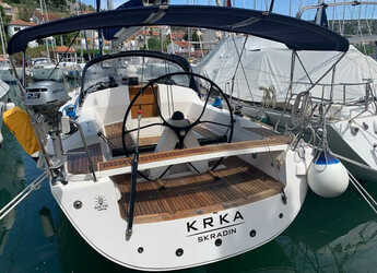 Rent a sailboat in ACI Marina Skradin  - Elan 410