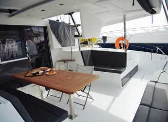 Alquilar catamarán en Kavala - Marina Perigialiou - Isla 40 (A/C & Watermaker & Generator - 4+1 Cabins/4 Heads)