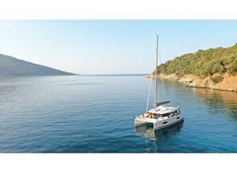 Alquilar catamarán en Kavala - Marina Perigialiou - Isla 40 (A/C & Watermaker & Generator - 4+1 Cabins/4 Heads)
