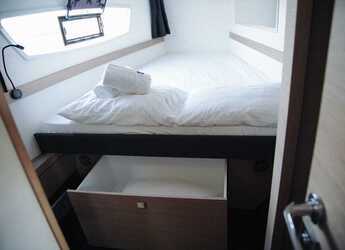 Alquilar catamarán en Kavala - Marina Perigialiou - Isla 40 (A/C & Watermaker & Generator - 4+1 Cabins/4 Heads)