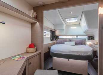 Alquilar catamarán en Kavala - Marina Perigialiou - Isla 40 (A/C & Watermaker & Generator - 4+1 Cabins/4 Heads)