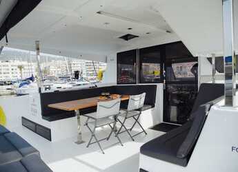 Alquilar catamarán en Kavala - Marina Perigialiou - Isla 40 (A/C & Watermaker & Generator - 4+1 Cabins/4 Heads)