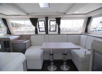 Alquilar catamarán en Kavala - Marina Perigialiou - Isla 40 (A/C & Watermaker & Generator - 4+1 Cabins/4 Heads)