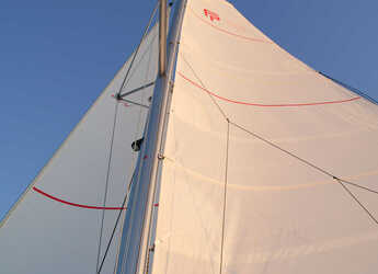 Alquilar catamarán en Kavala - Marina Perigialiou - Isla 40 (A/C & Watermaker & Generator - 4+1 Cabins/4 Heads)