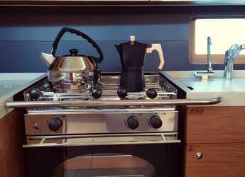 Rent a sailboat in Nidri Marine - Oceanis 51.1