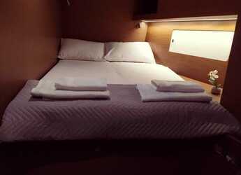 Rent a sailboat in Nidri Marine - Oceanis 51.1