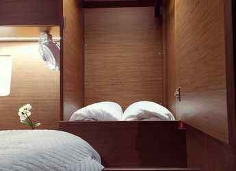 Rent a sailboat in Nidri Marine - Oceanis 51.1