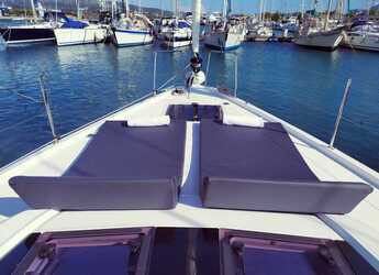 Rent a sailboat in Nidri Marine - Oceanis 51.1