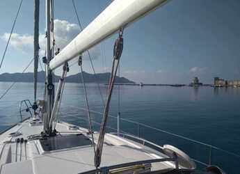 Chartern Sie segelboot in Marina Zeas - Elan 384 Impression