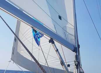 Chartern Sie segelboot in Marina Zeas - Elan 384 Impression