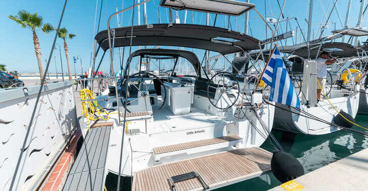 Rent a sailboat in Kos Marina - Oceanis 40.1