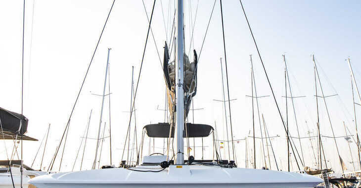 Louer catamaran à Rhodes Marina - Lagoon 450 Flybridge