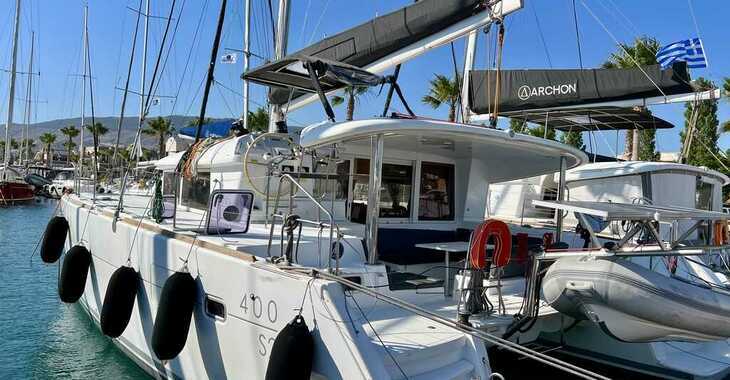 Rent a catamaran in Rhodes Marina - Lagoon 400 S2