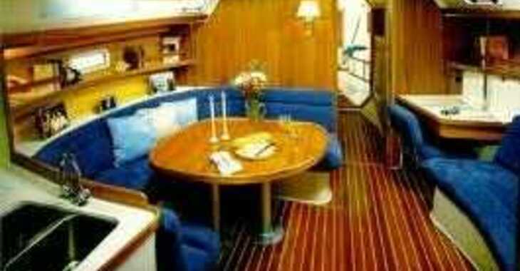 Chartern Sie segelboot in Marina Porto Antico - Catalina 42