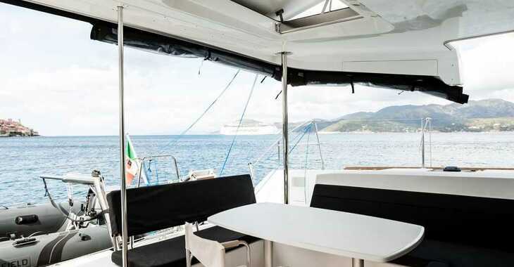 Rent a catamaran in Mare Fun Charter & Marina - Lagoon 450  Flybridge