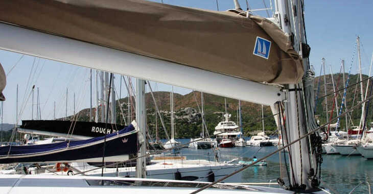 Alquilar catamarán en Marmaris Yacht Marina - Lucia 40