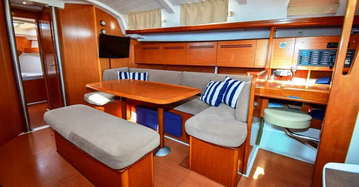 Rent a sailboat in Marmaris Yacht Marina - Cyclades 43.4