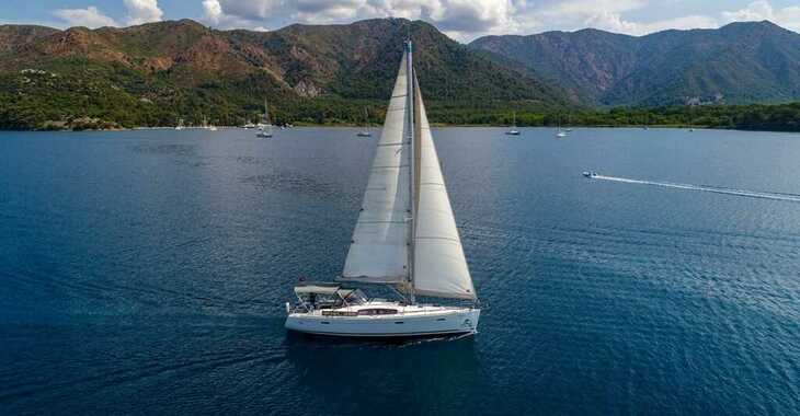 Chartern Sie segelboot in Marmaris Yacht Marina - Oceanis 40