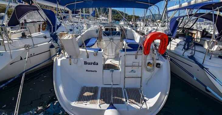 Rent a sailboat in Marmaris Yacht Marina - Oceanis 411