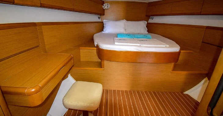 Chartern Sie segelboot in Marmaris Yacht Marina - Sun Odyssey 50 DS