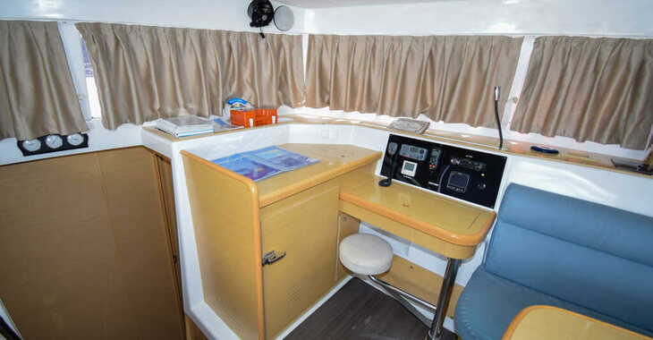 Louer catamaran à Marmaris Yacht Marina - Lagoon 421